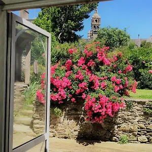 https://lhermine-du-rohan.inbrittany.com